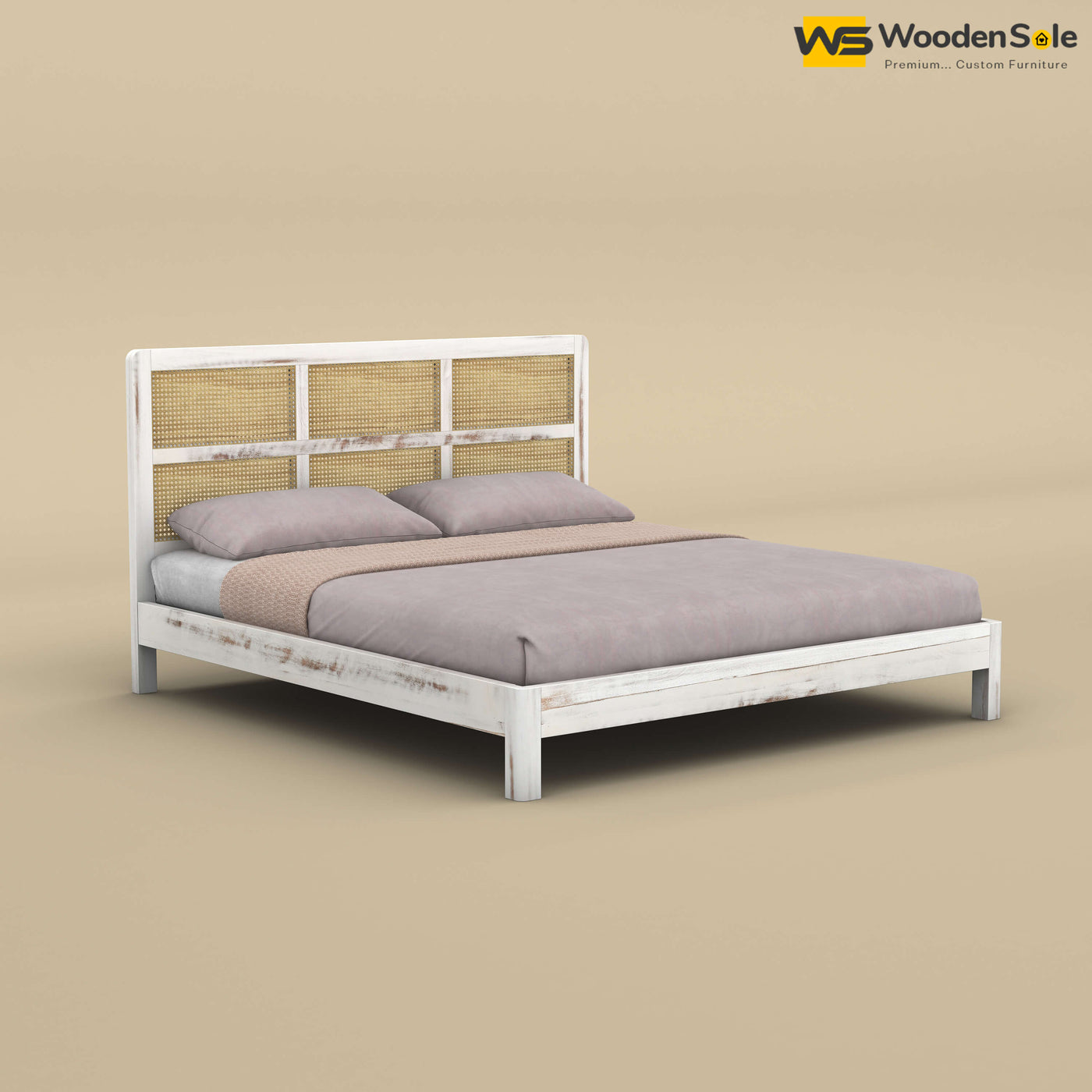 Wooden Rattan Platform Bed (King Size, Distress Finish)